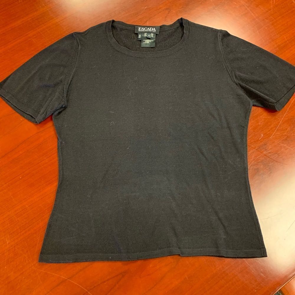 Escada Black Short Sleeve Knit T-Shirt sz 38 or M
